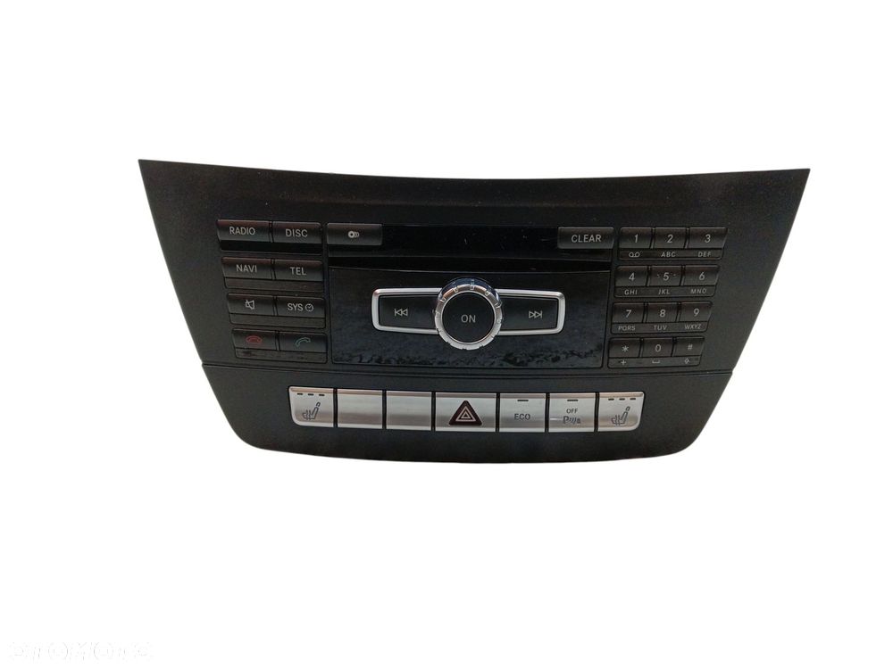 RADIO MERCEDES C W204 LIFT (2011-2014) 1.6 CGI 156KM A2049009510 - 1