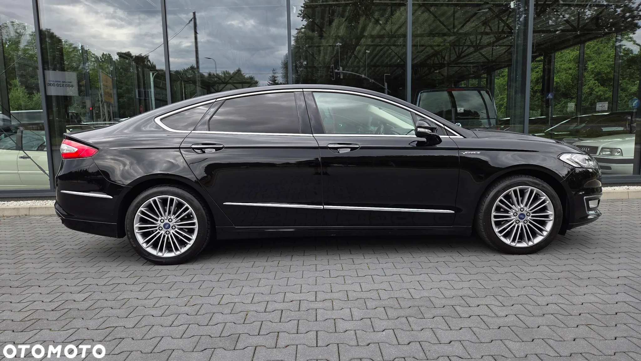 Ford Mondeo Vignale 2.0 EcoBoost - 35