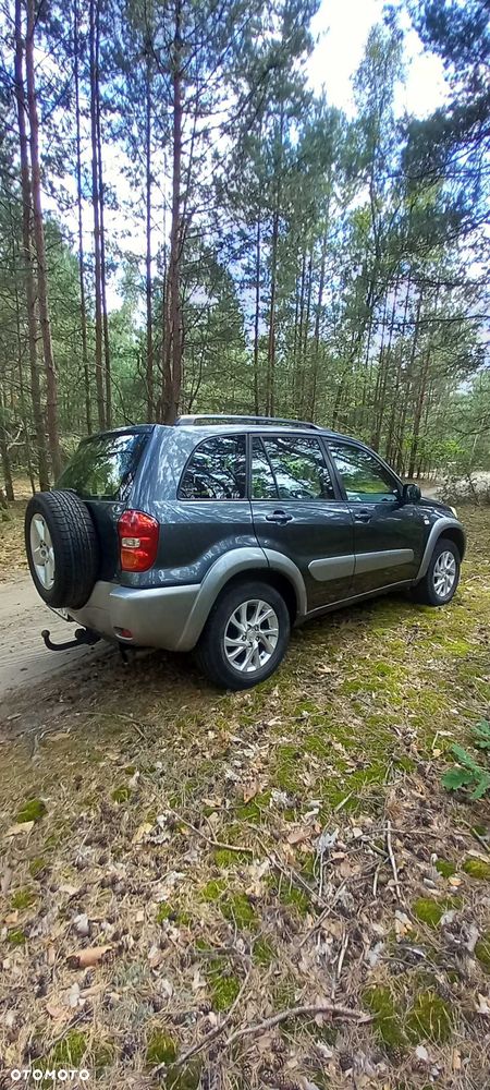 Toyota RAV4 - 5