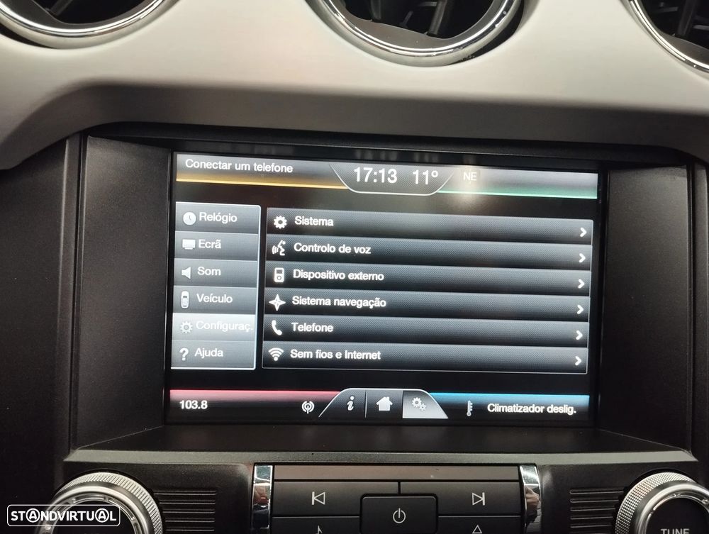 Ford Mustang 2.3i EcoBoost - 38