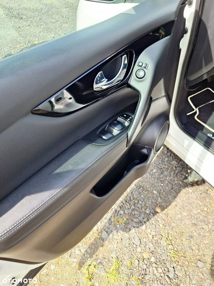 Nissan Qashqai - 22