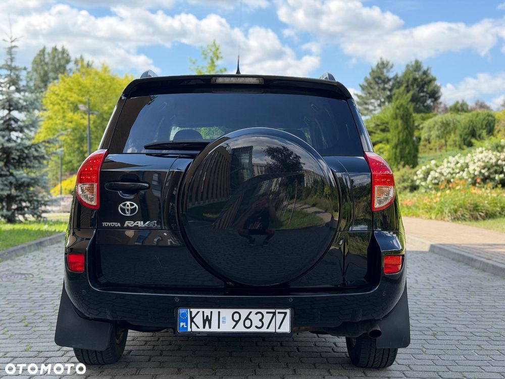 Toyota RAV4 2.2 D-4D Prestige - 14