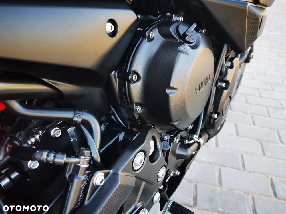 Yamaha XJ - 19