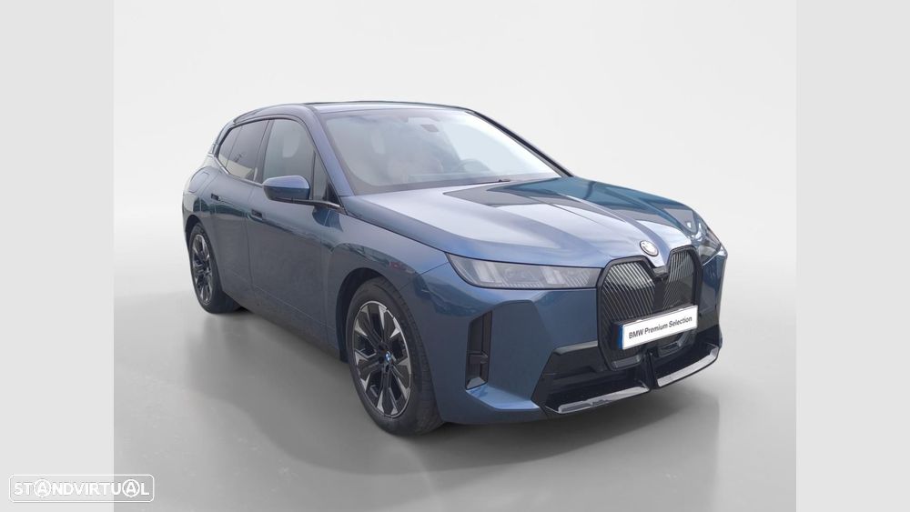 BMW iX xDrive 45 Pack Desportivo - 4
