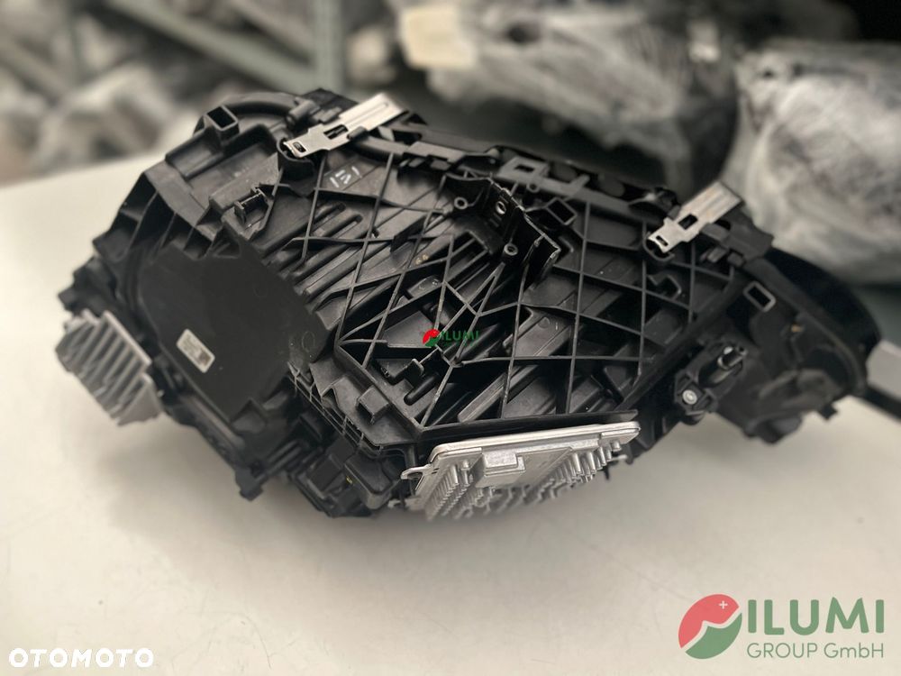 BMW G22 G23 G82 G83 M3 G80 Laser Black Reflektor Prawy 9500928 - 6