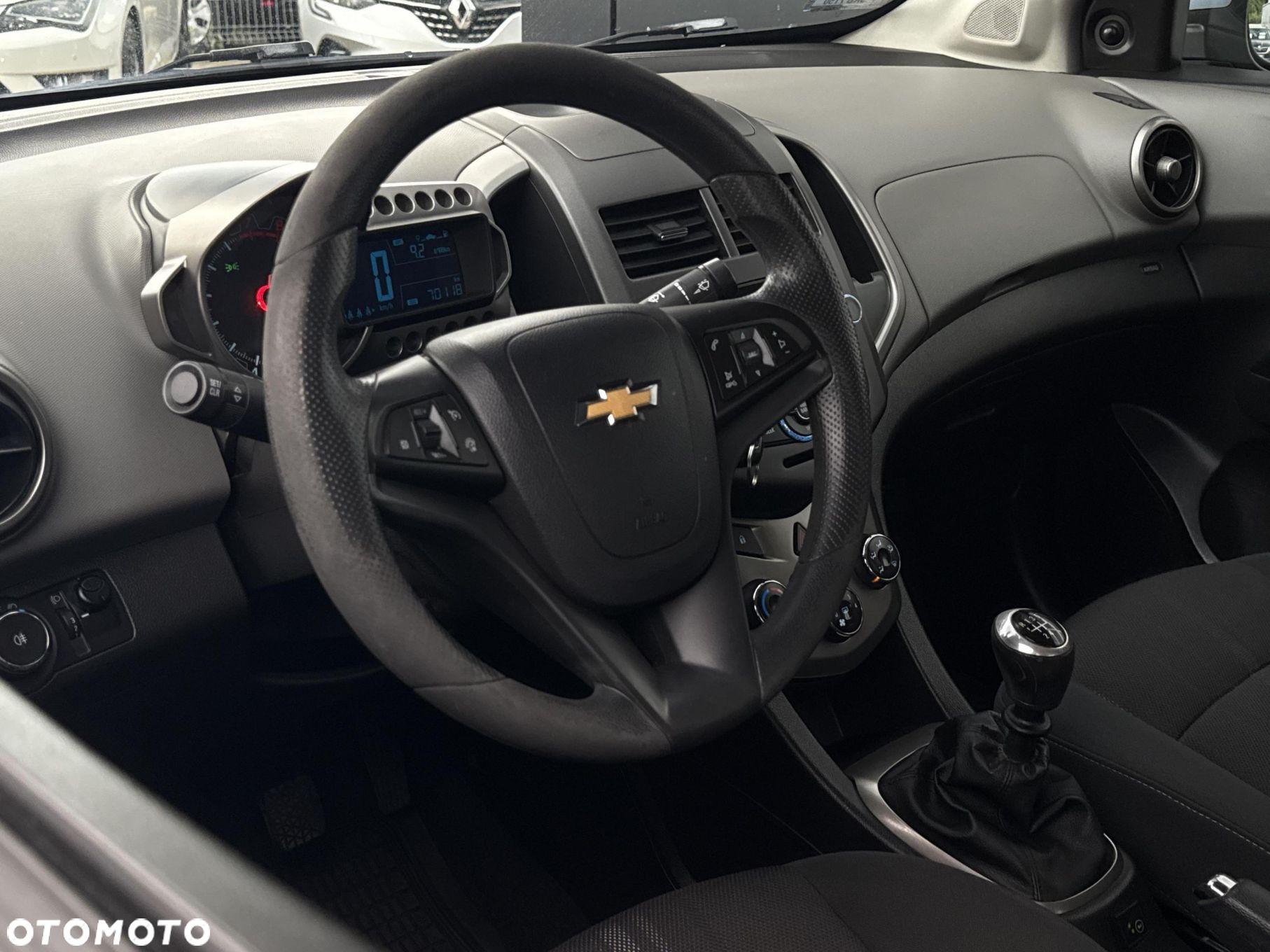 Chevrolet Aveo 1.2 LS+ - 9
