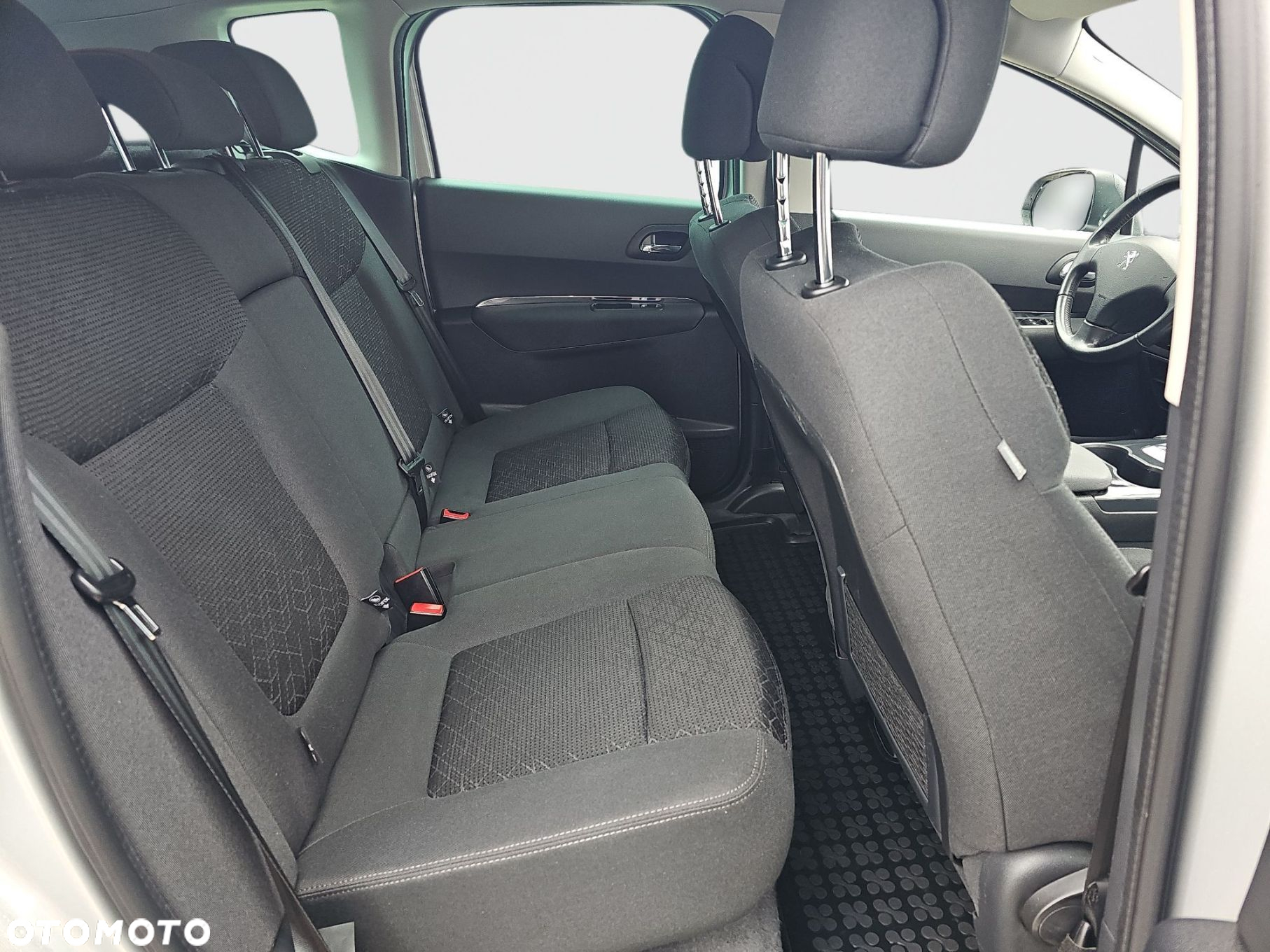Peugeot 3008 1.6 HDi Active - 19