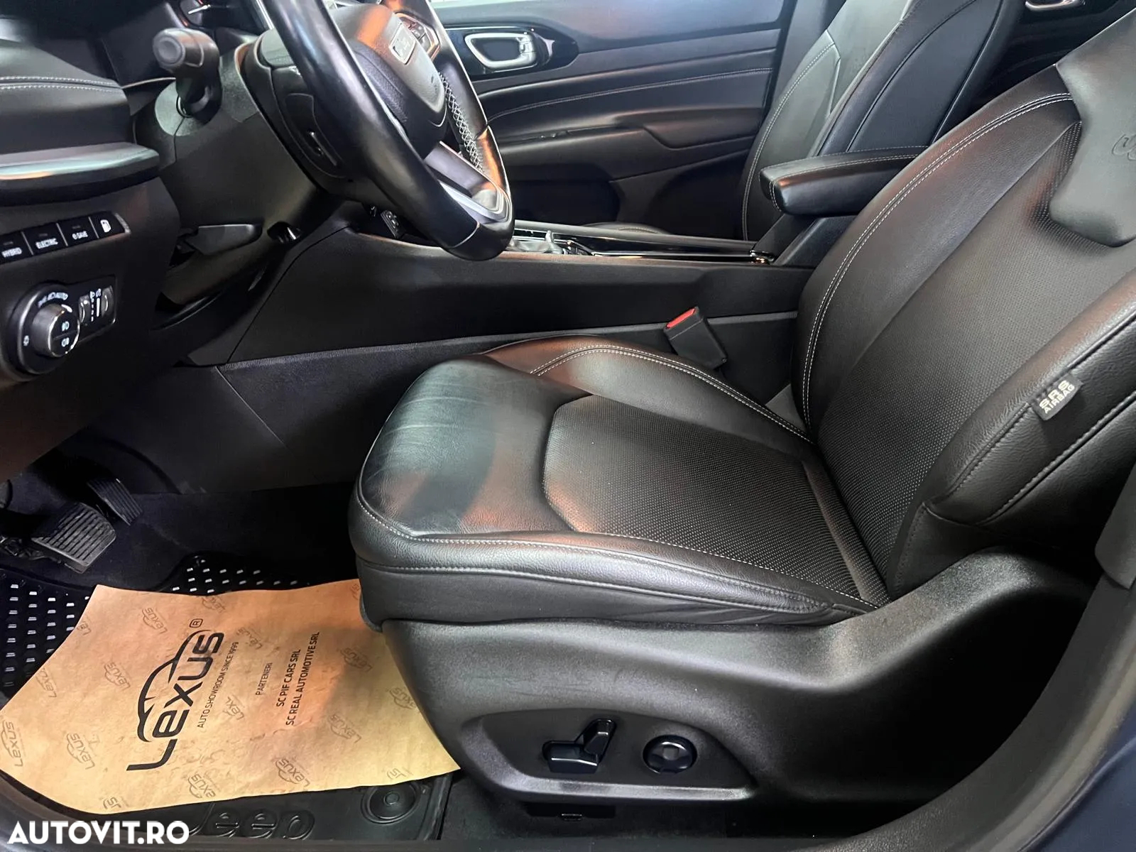 Jeep Compass 1.3 T4 4xe PLUG-IN HYBRID Automatik S - 22