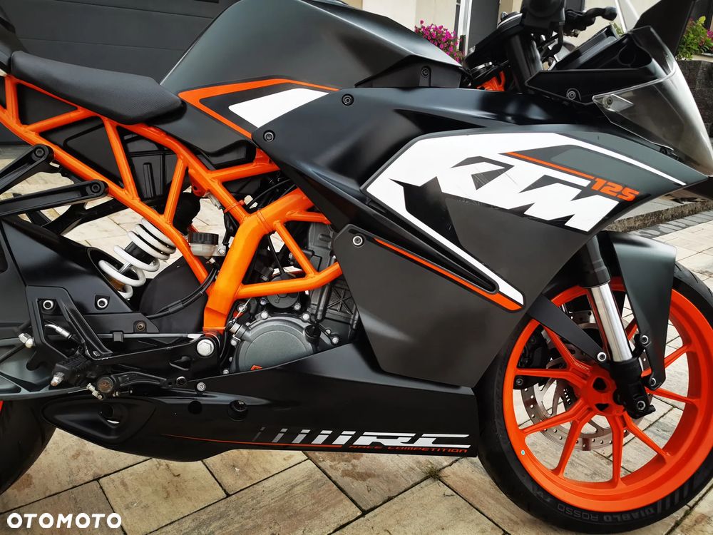 KTM RC 125 - 22