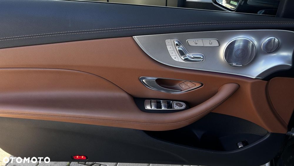 Mercedes-Benz Klasa E 200 Coupe 9G-TRONIC - 10