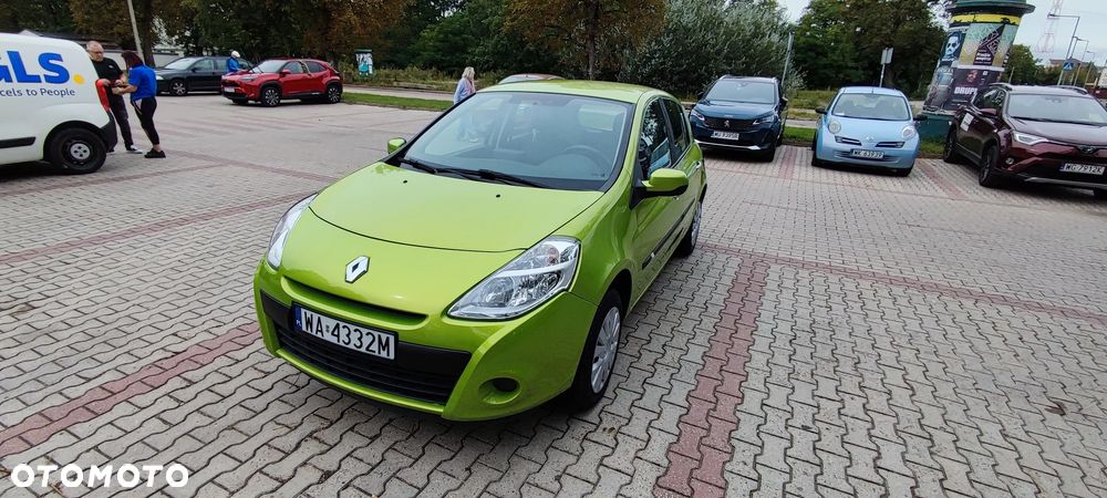 Renault Clio 1.2 16V Authentique - 7