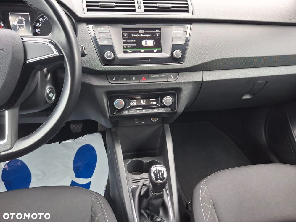 Skoda Fabia 1.0 TSI Cool Edition Red & Grey - 17