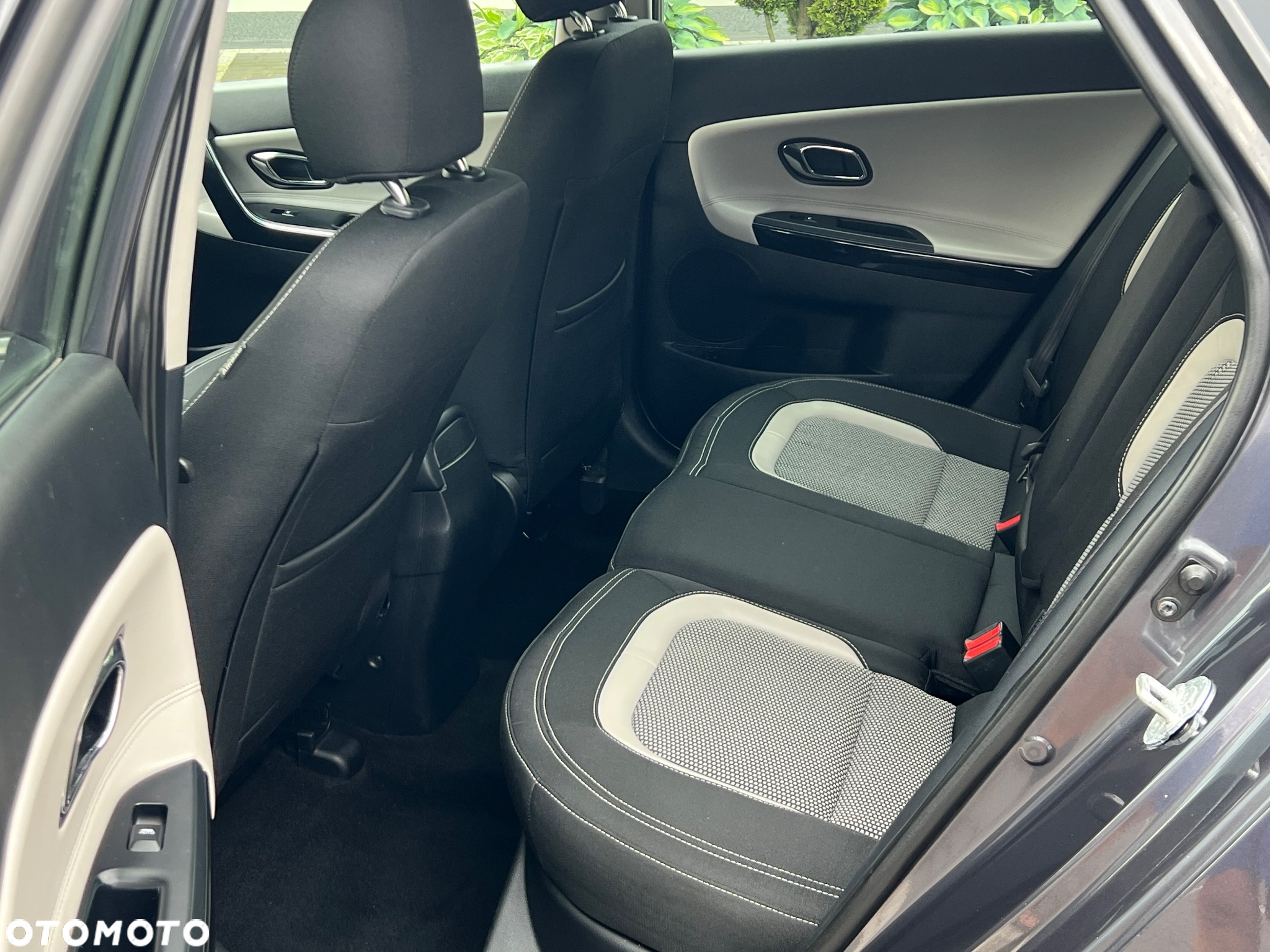 Kia Ceed Cee'd 1.6 CRDi L - 25