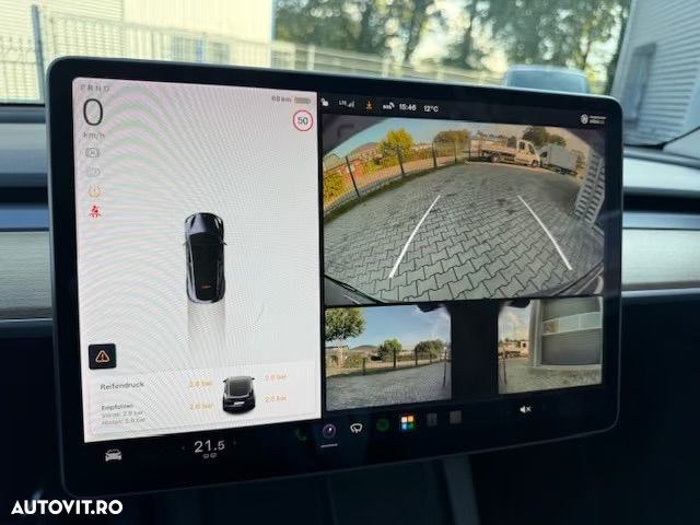 Tesla Model Y Long Range Dual Motor AWD - 8
