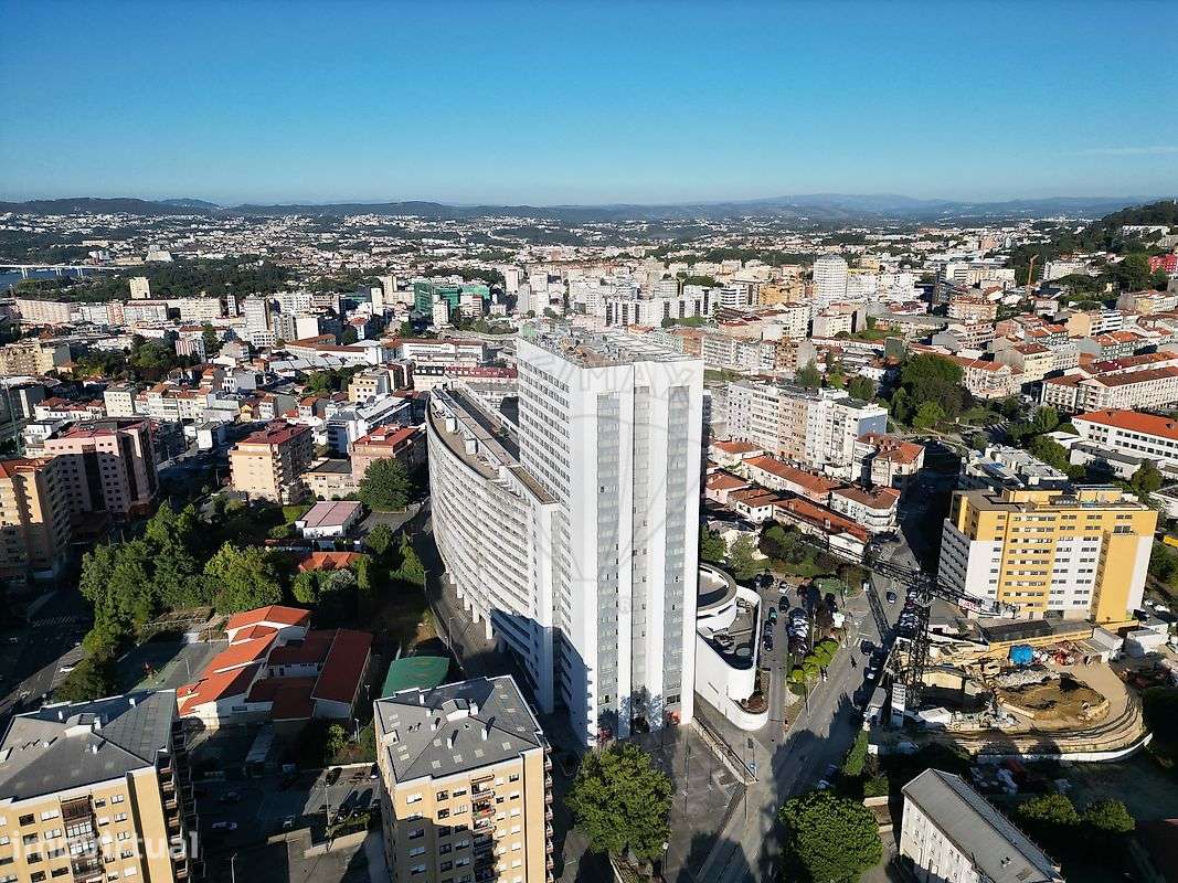 Apartamento T4 para venda - Grande imagem: 2/32