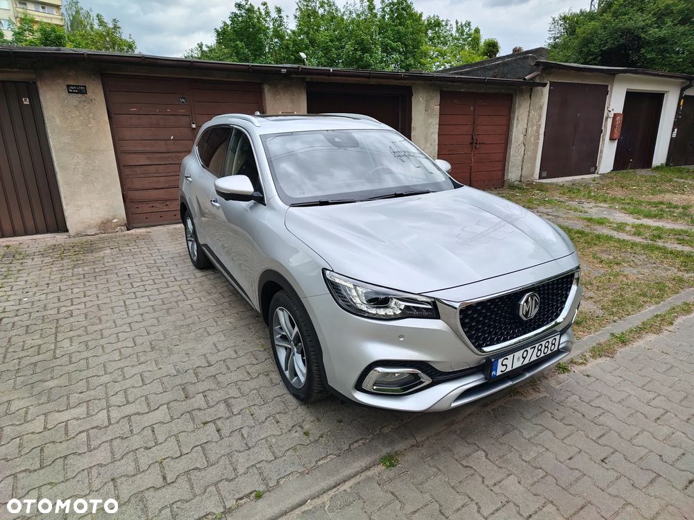 MG HS 1.5T-GDI Luxury - 2