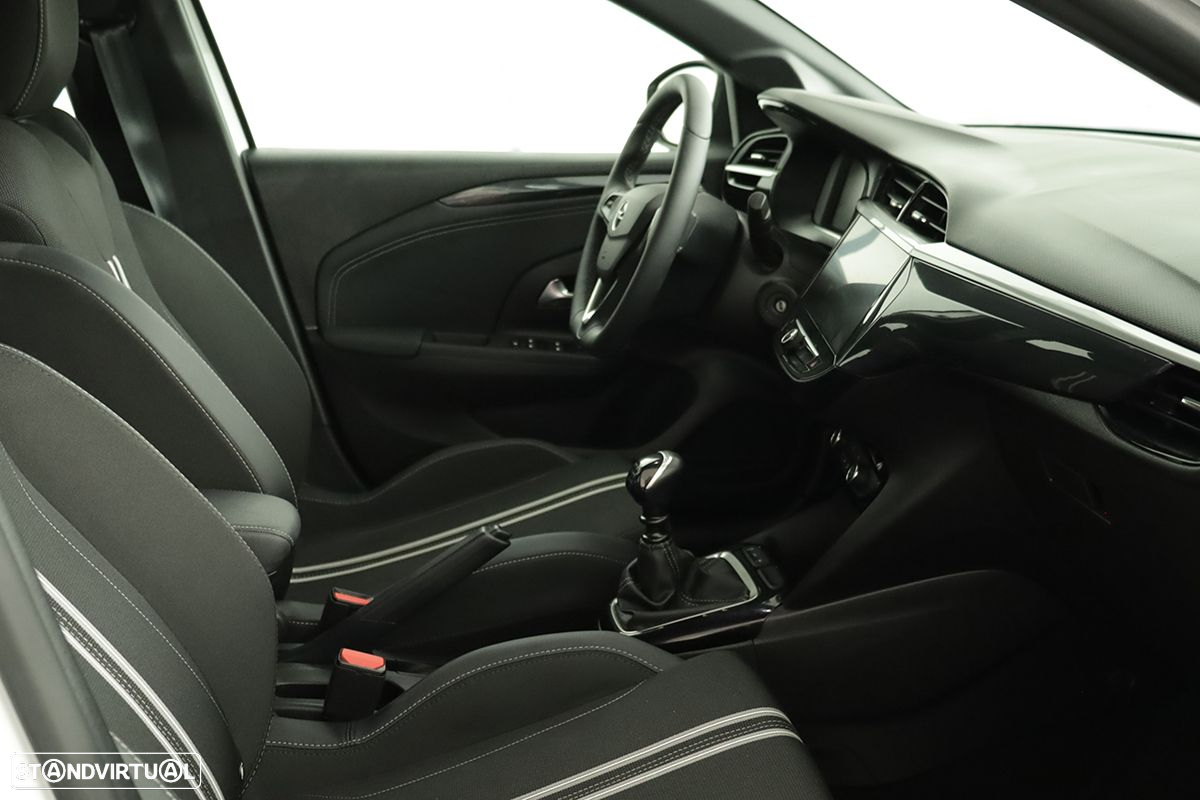 Opel Corsa 1.2 T GS - 20