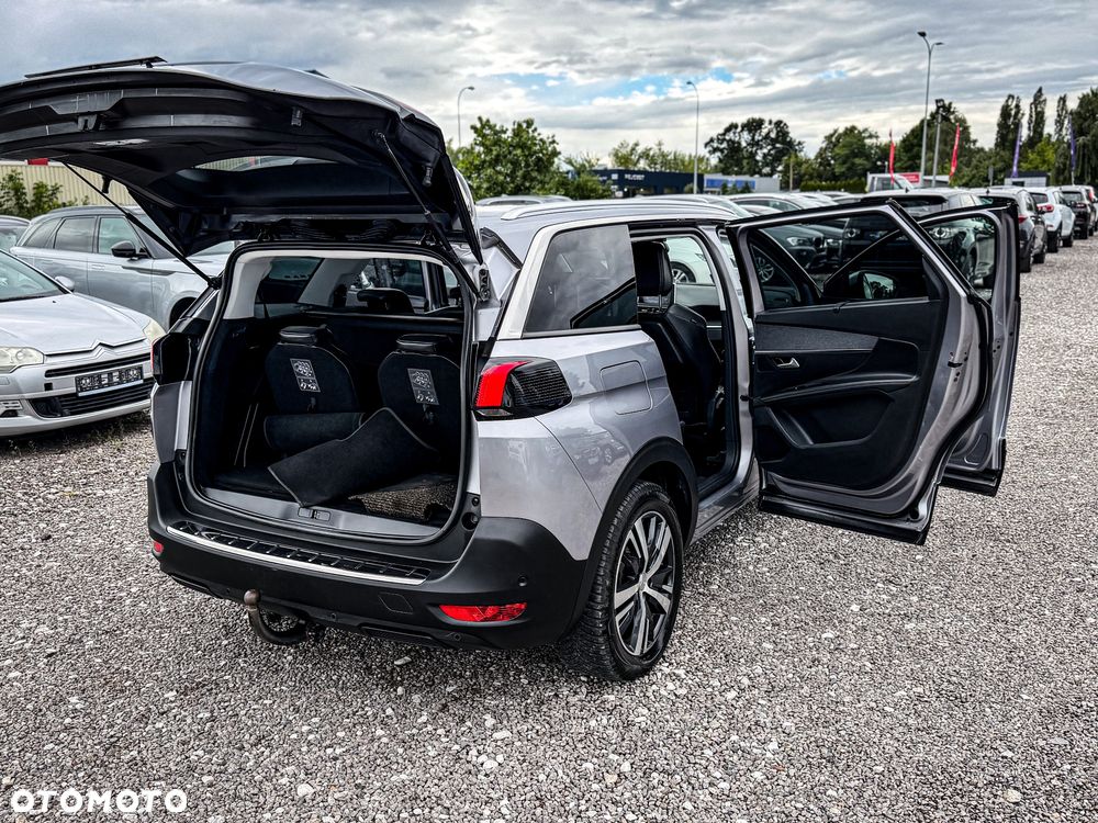 Peugeot 5008 1.2 PureTech Allure S&S - 18