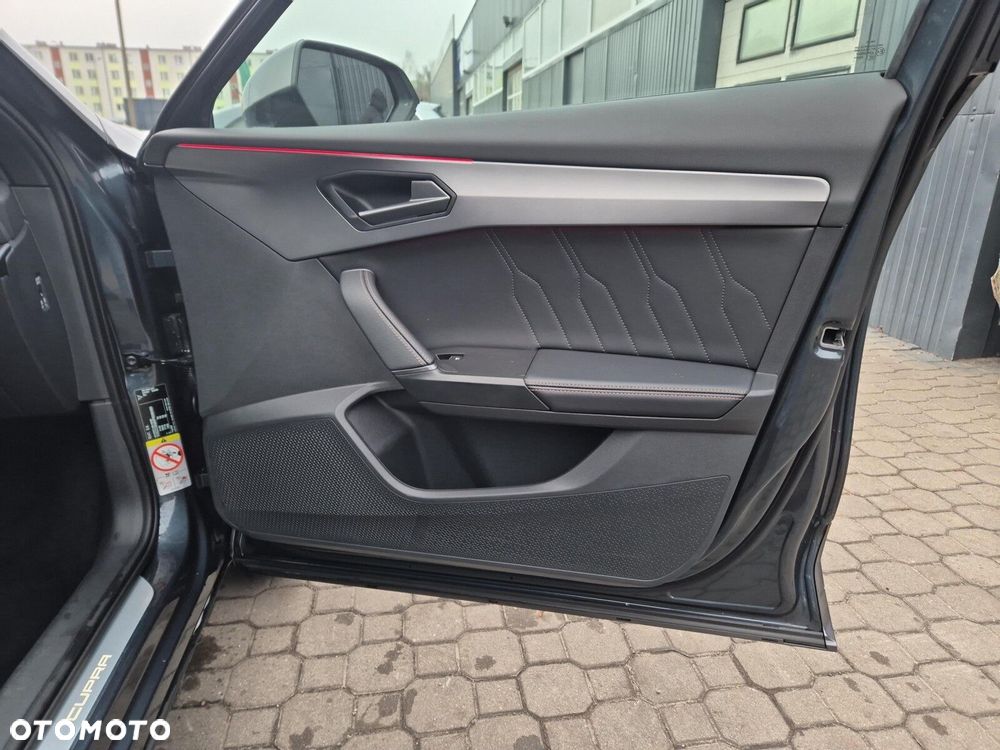 Cupra Formentor 2.0 TSI 4Drive VZ DSG - 32