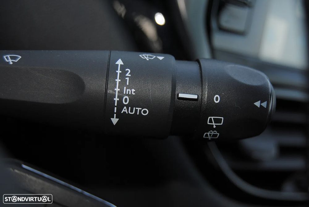 Peugeot 208 155 THP Allure - 30