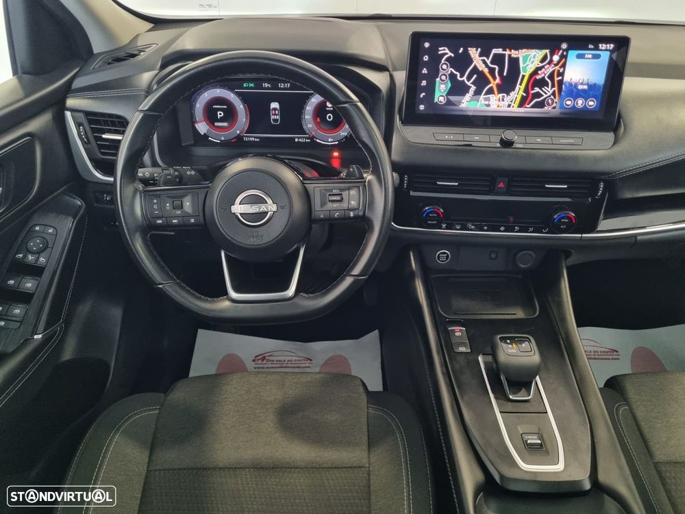 Nissan Qashqai 1.3 DIG-T N-Connecta LED+TT+SKY Xtronic - 10