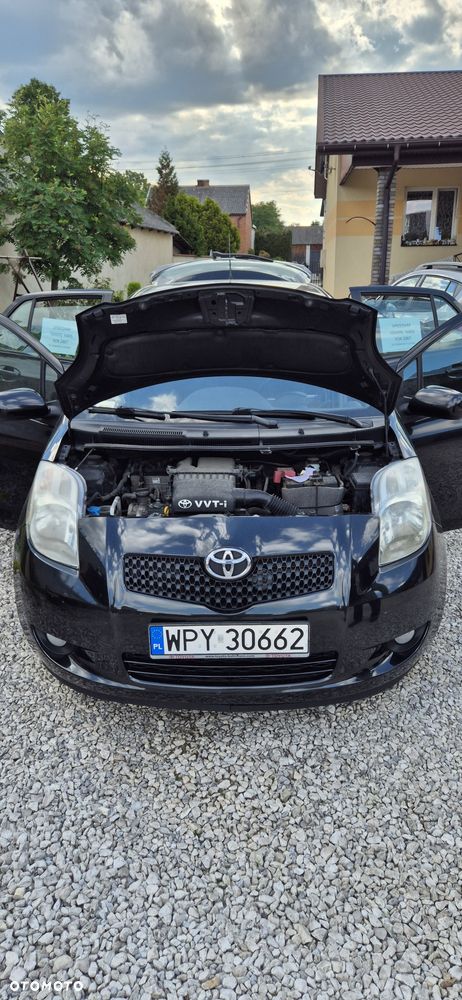 Toyota Yaris - 5