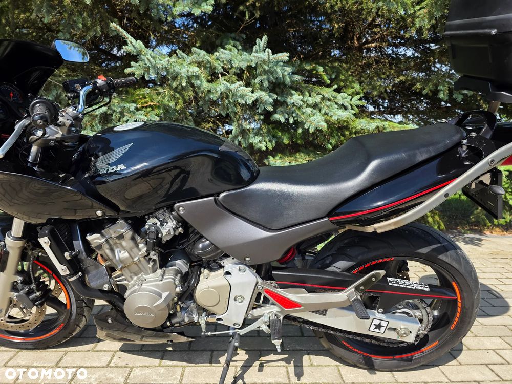 Honda Hornet - 34