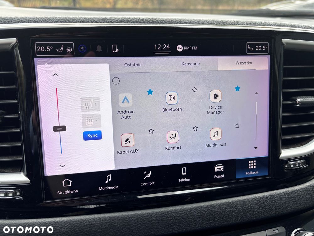 Chrysler Pacifica - 36