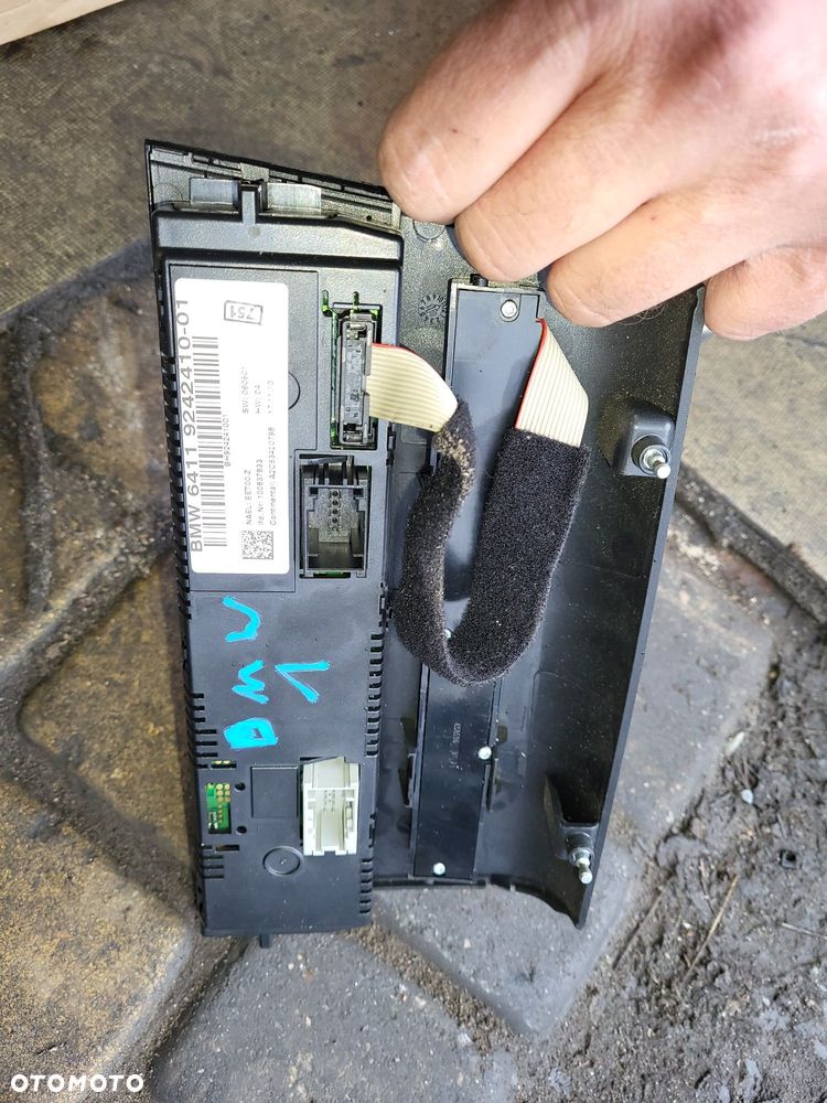 Schowek środkowy bmw 1 e87 2010r - 2
