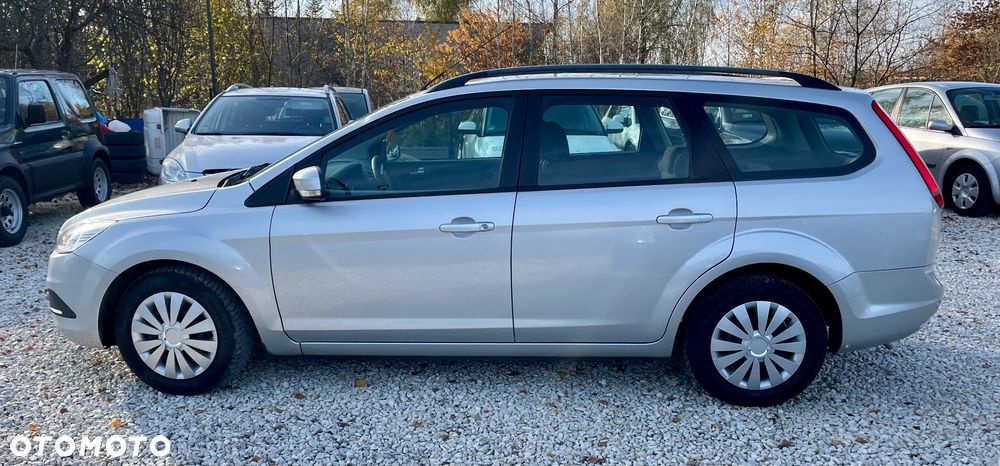 Ford Focus 1.6 16V Fun - 12