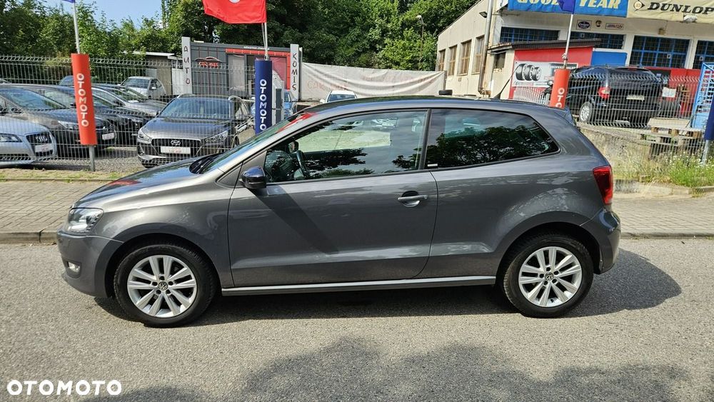 Volkswagen Polo - 12