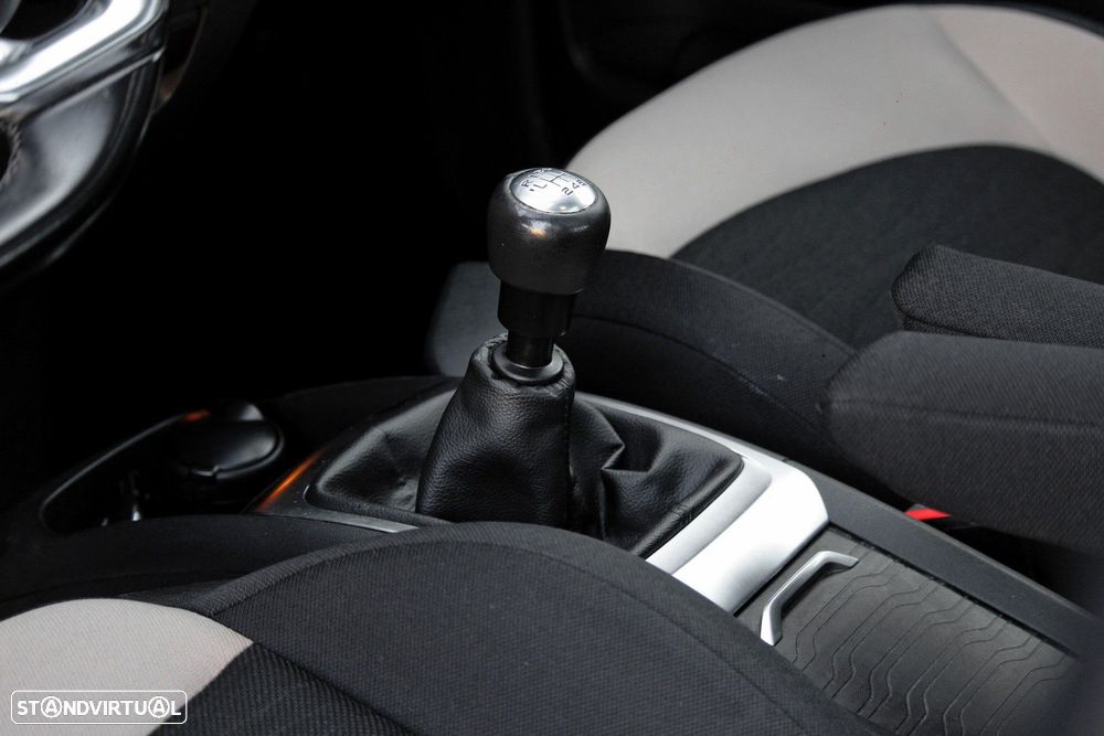 Citroën C4 Picasso 1.6 e-HDi Exclusive - 17