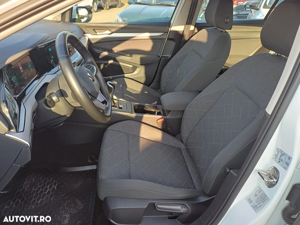 Volkswagen Golf 1.5 TSI ACT Life - 10