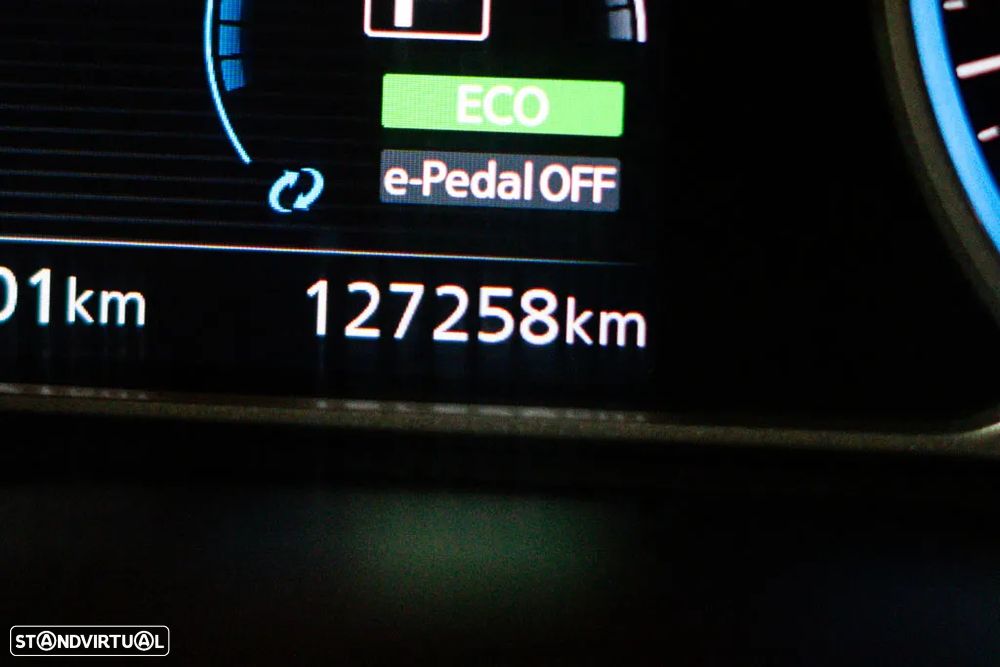 Nissan Leaf N-Connecta - 30