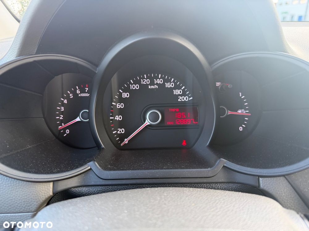 Kia Picanto 1.0 M - 8