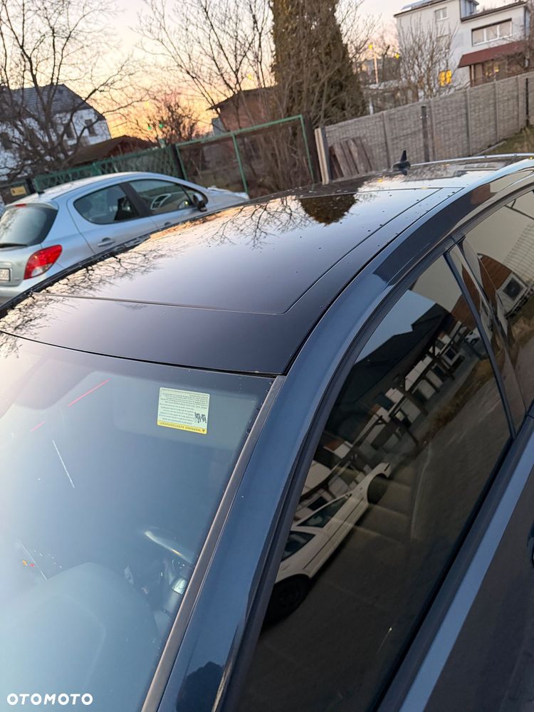 Volkswagen Golf - 10