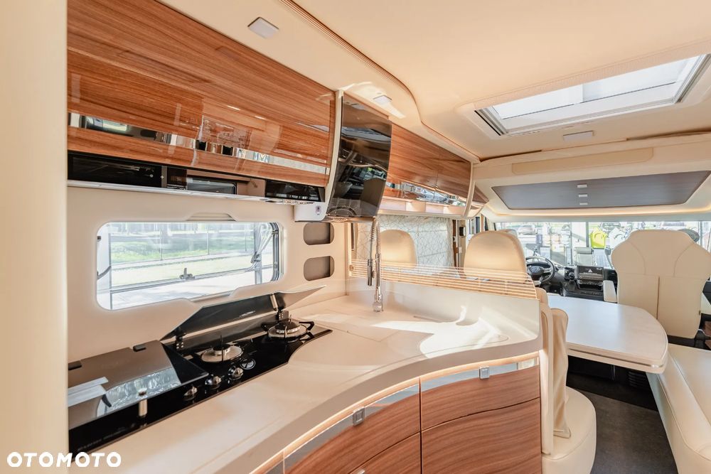 Eura Mobil 890 QB - 17