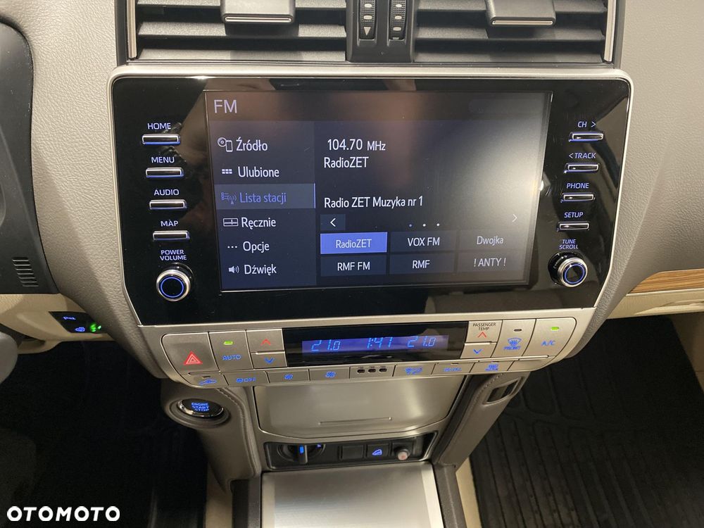 Toyota Land Cruiser LC 2.8 D-4D Prestige - 16