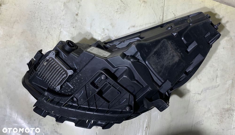 tesla model y 3 lift lampa prawa przód 1514953-00c - 9