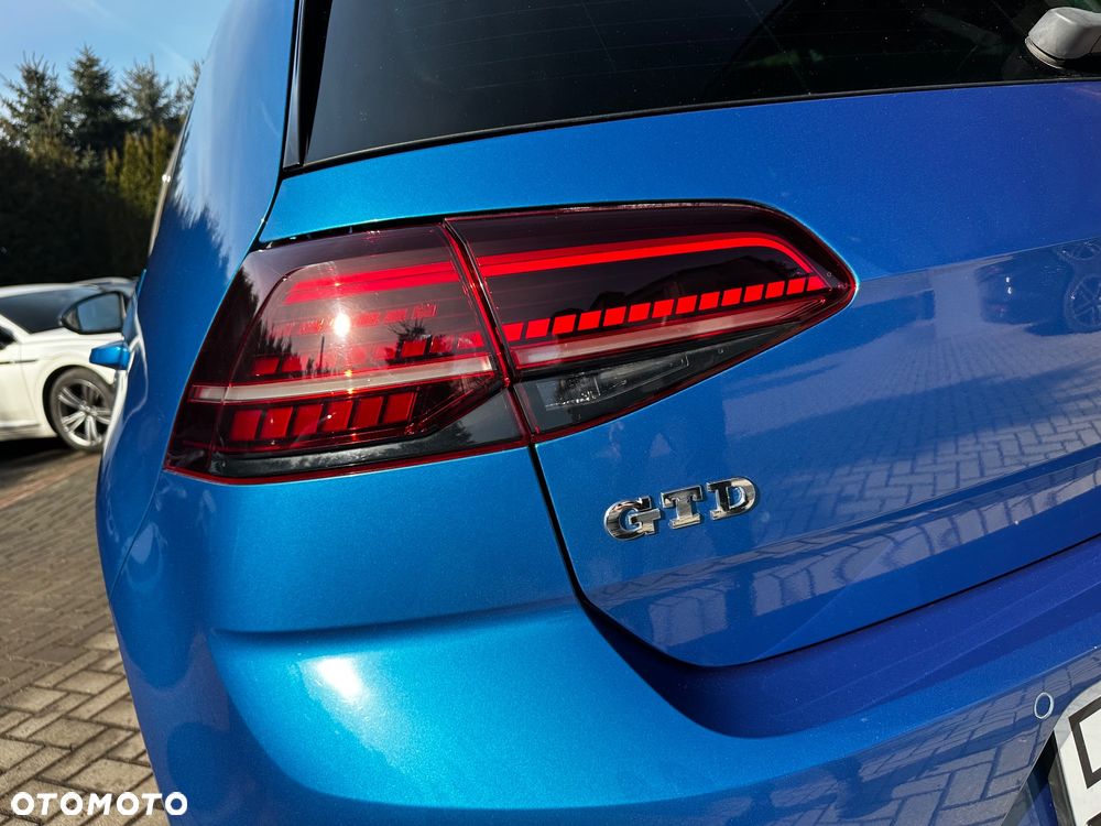 Volkswagen Golf GTD 2.0 TDI SCR DSG - 36