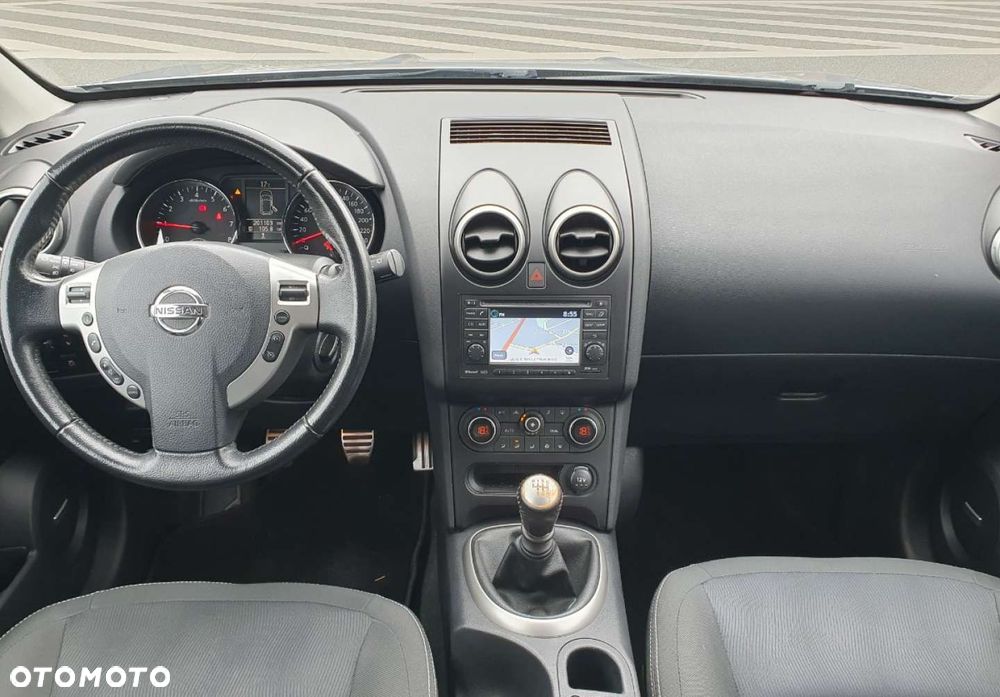 Nissan Qashqai+2 - 8