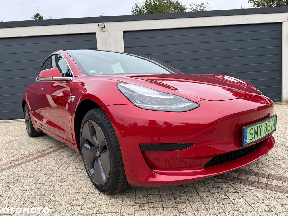 Tesla Model 3 - 16