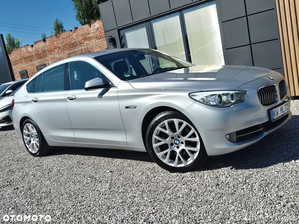 BMW 5GT - 16