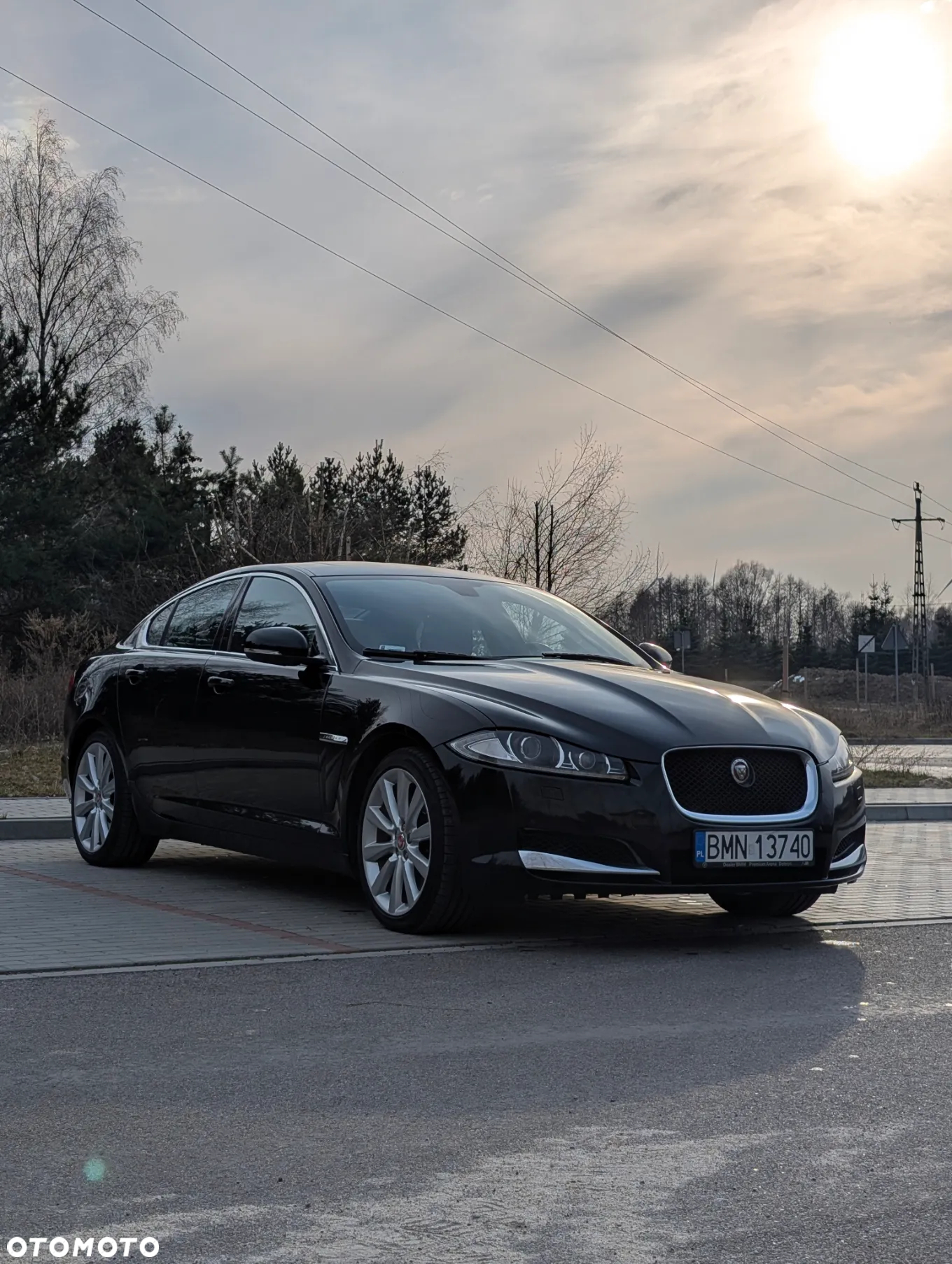 Jaguar XF - 5