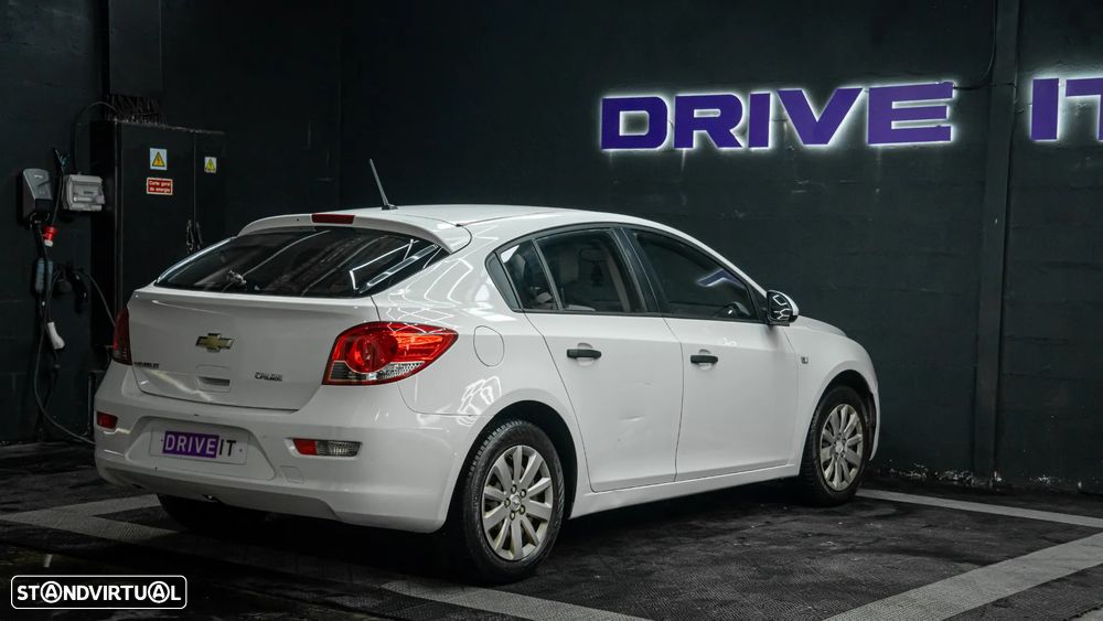 Chevrolet Cruze - 6