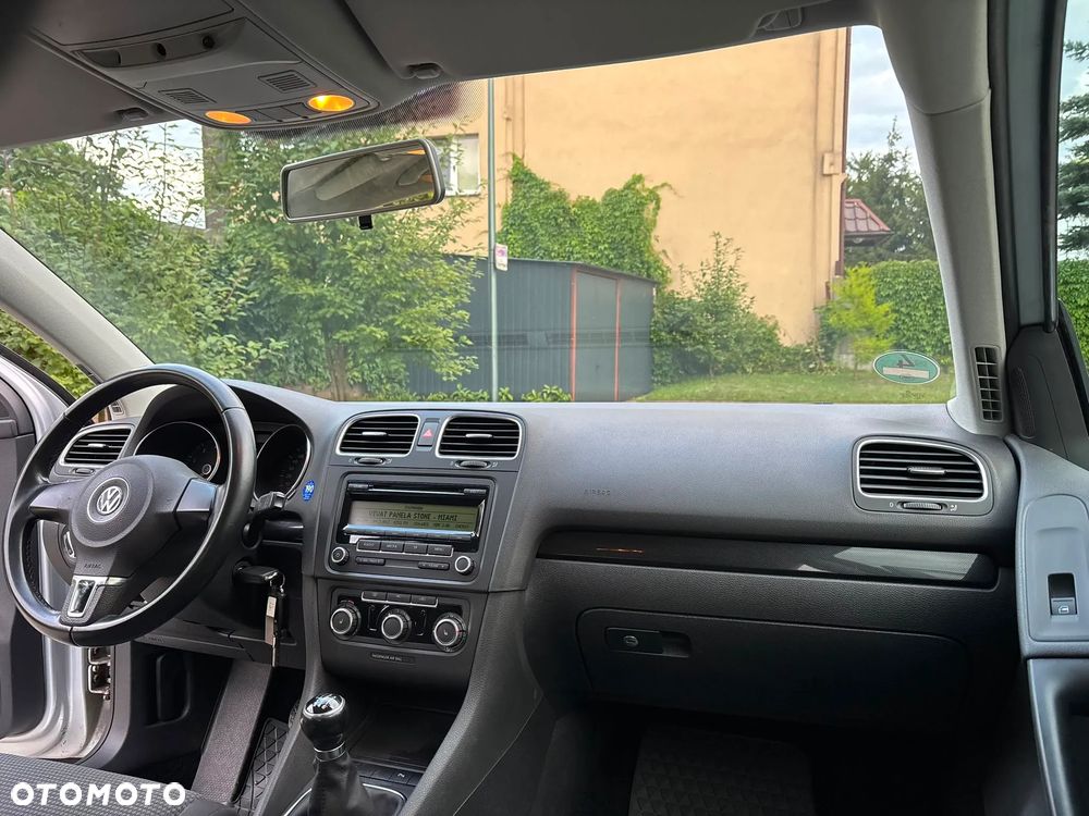 Volkswagen Golf - 18