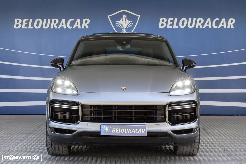 Porsche Cayenne Turbo S E-Hybrid — photo 2