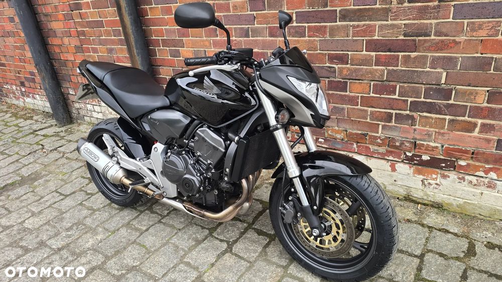 Honda Hornet - 24