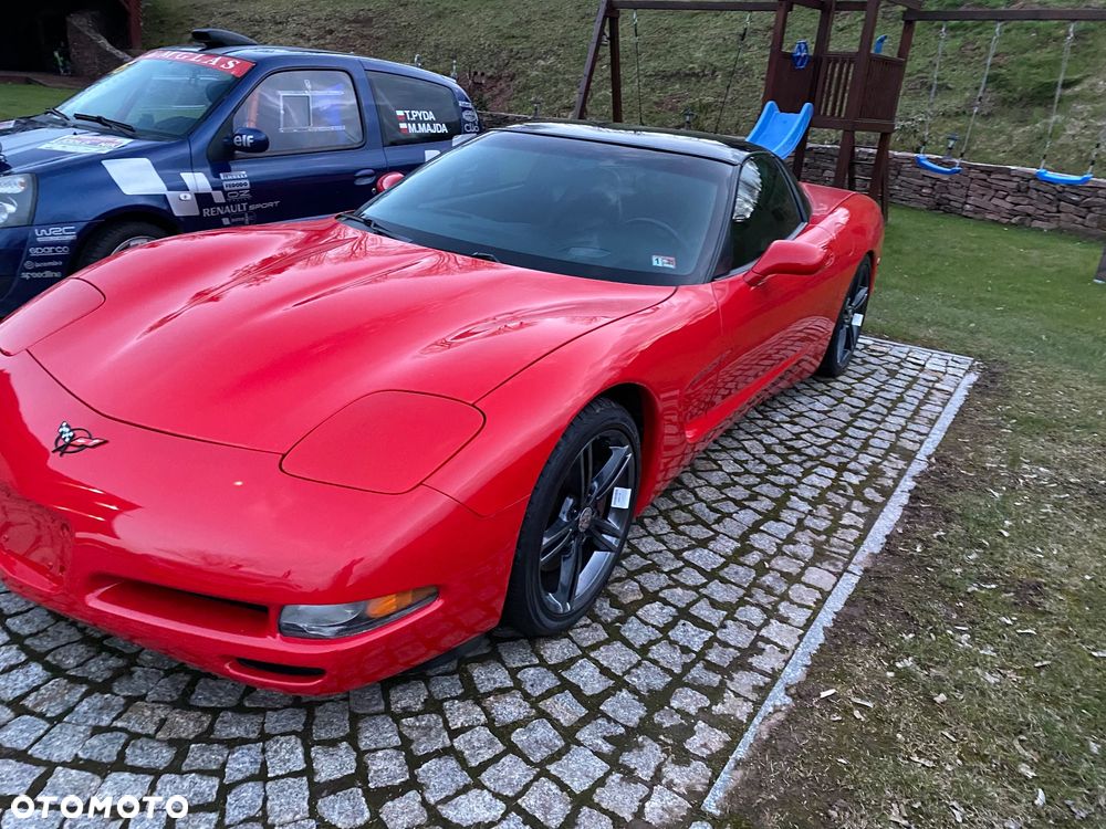 Chevrolet Corvette - 2