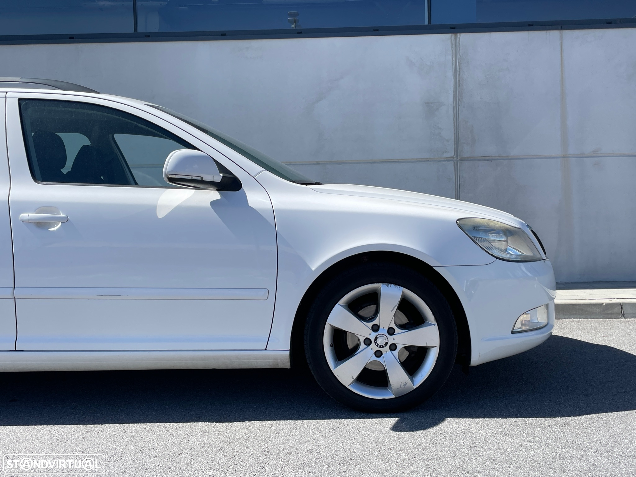 Skoda Octavia Break 1.6 TDi Elegance - 4